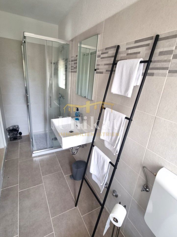 Casa in pietra ristrutturata con piscina a 3 km dal mare